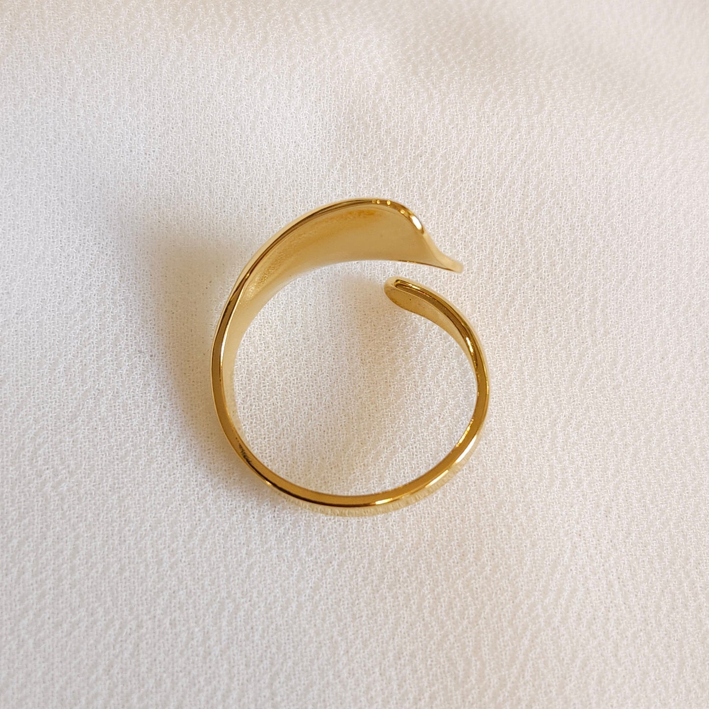 Sculpted Spiral Ring