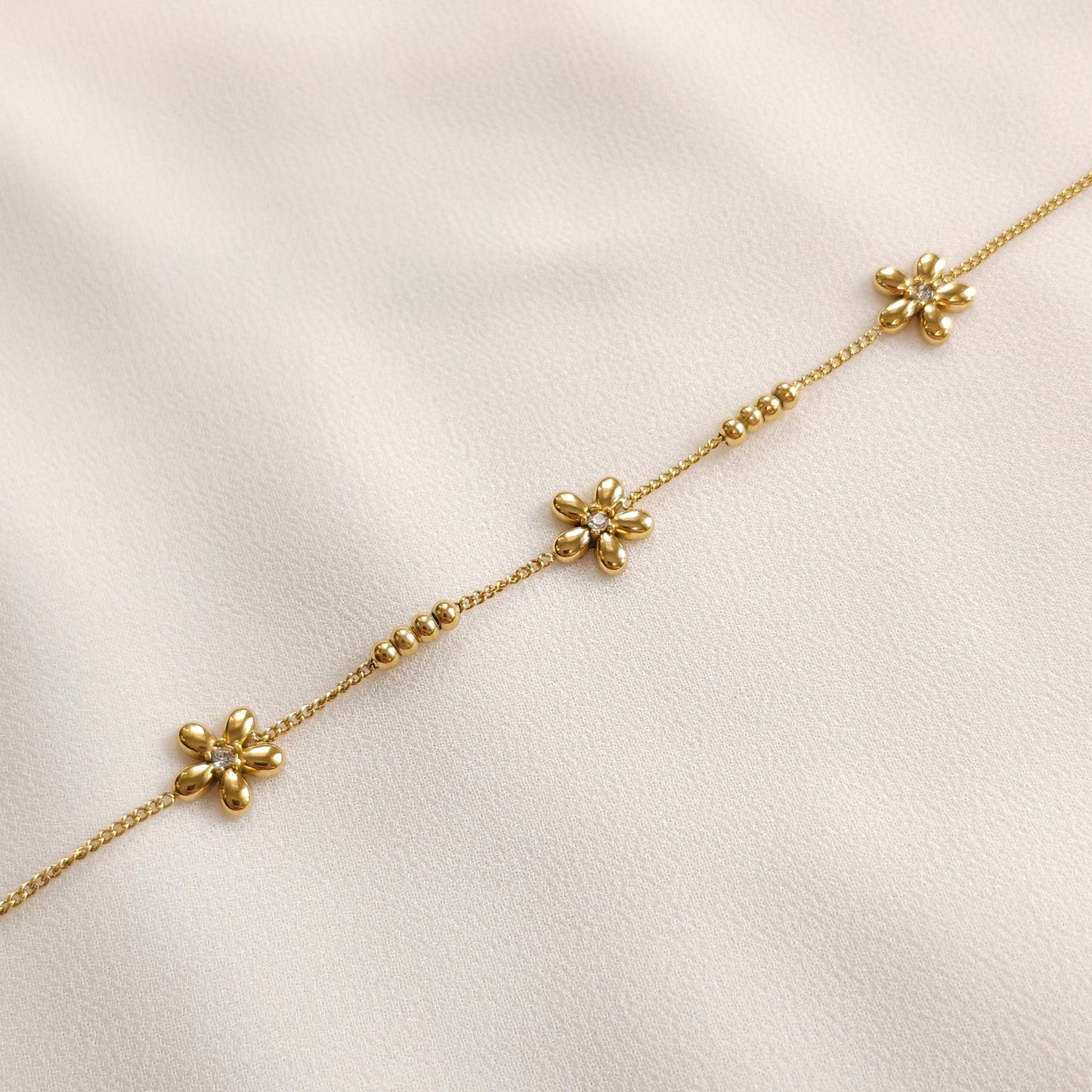 Daisy Chain Bracelet