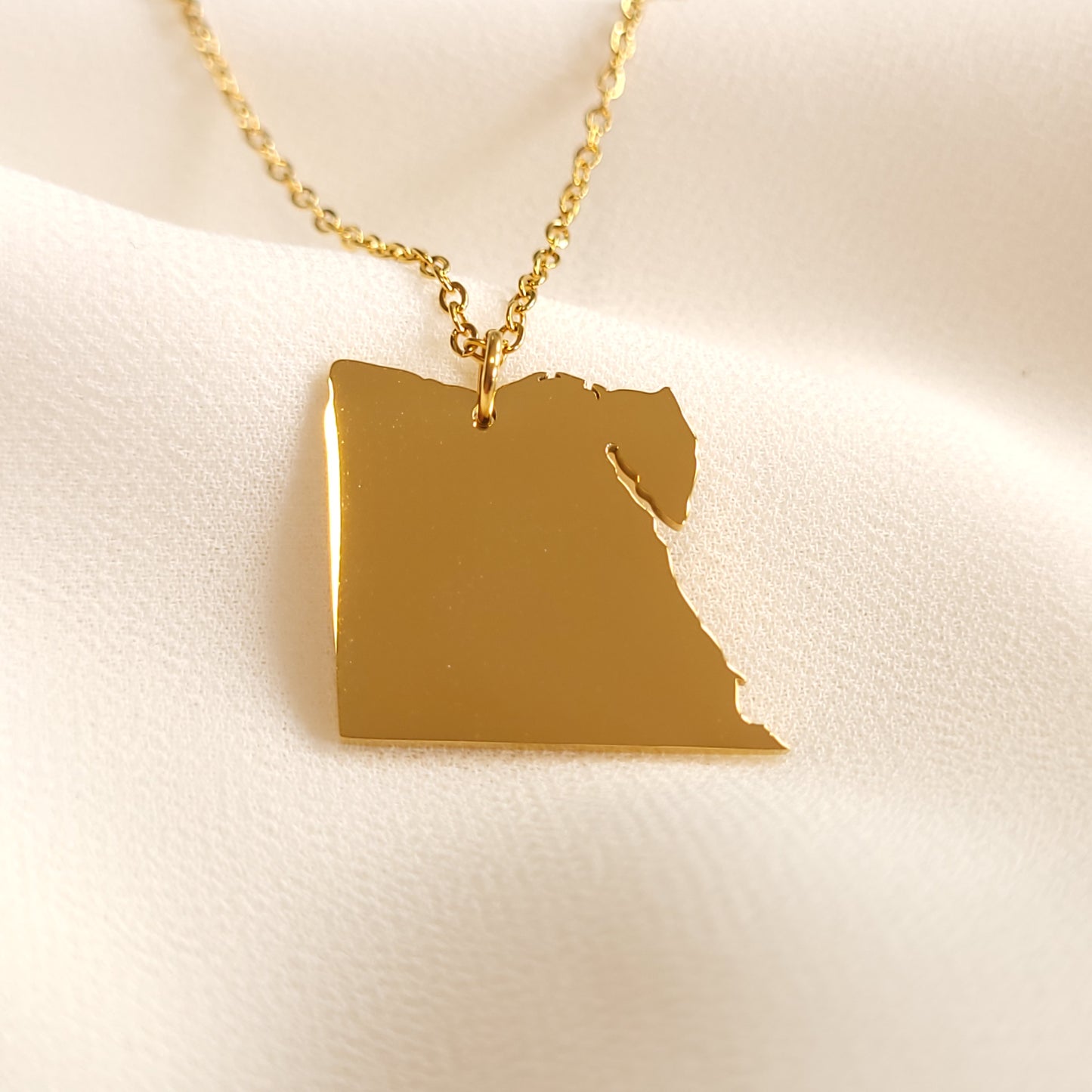 Country Map Pendant Necklace