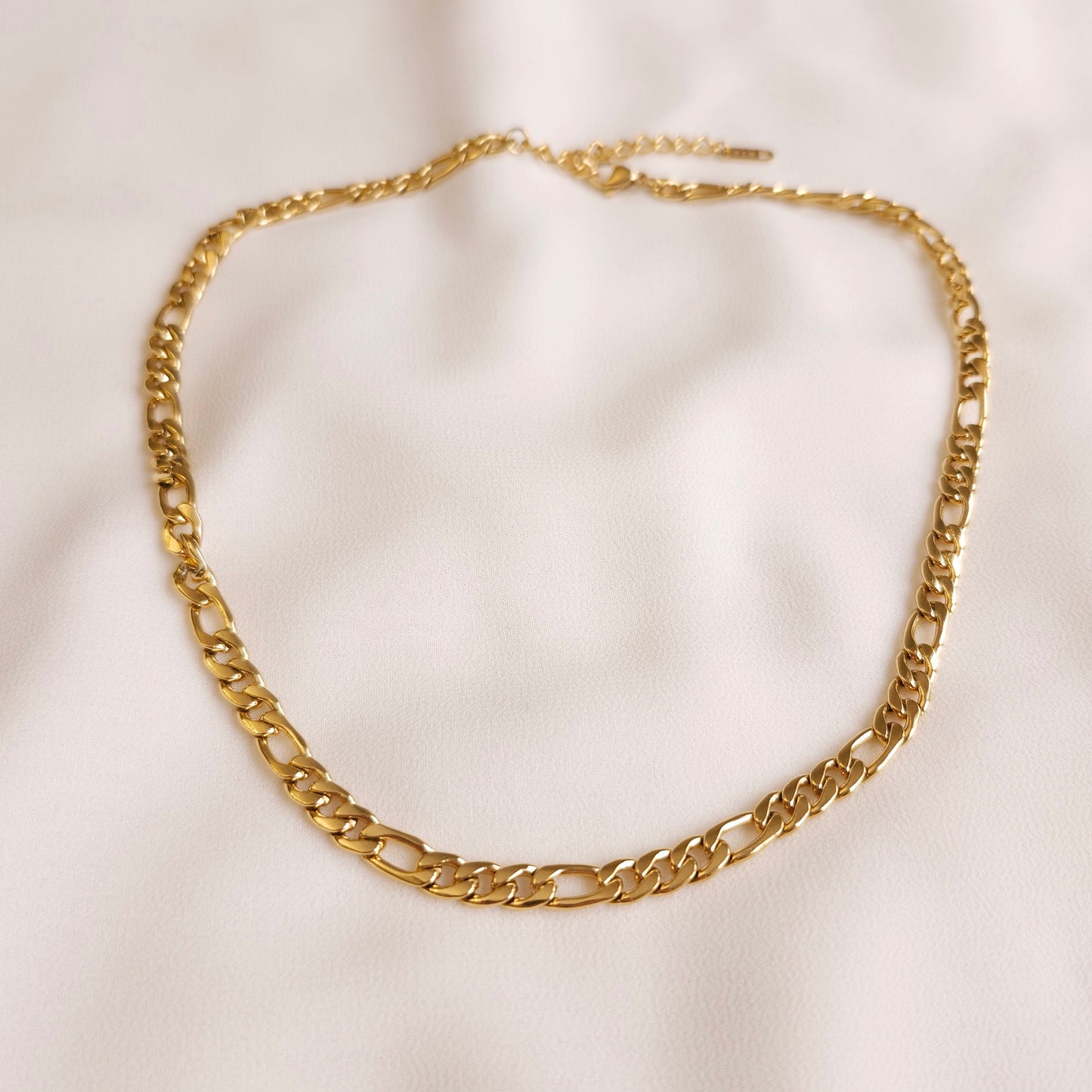 Chunky Figaro Necklace