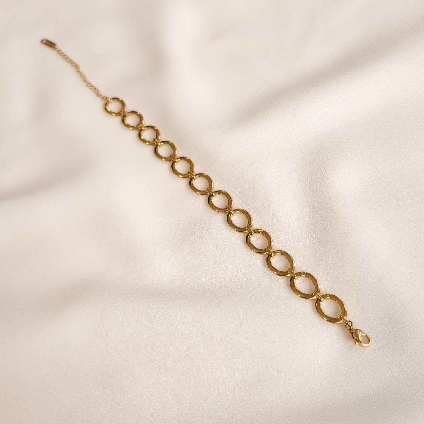 Eternal Link Bracelet