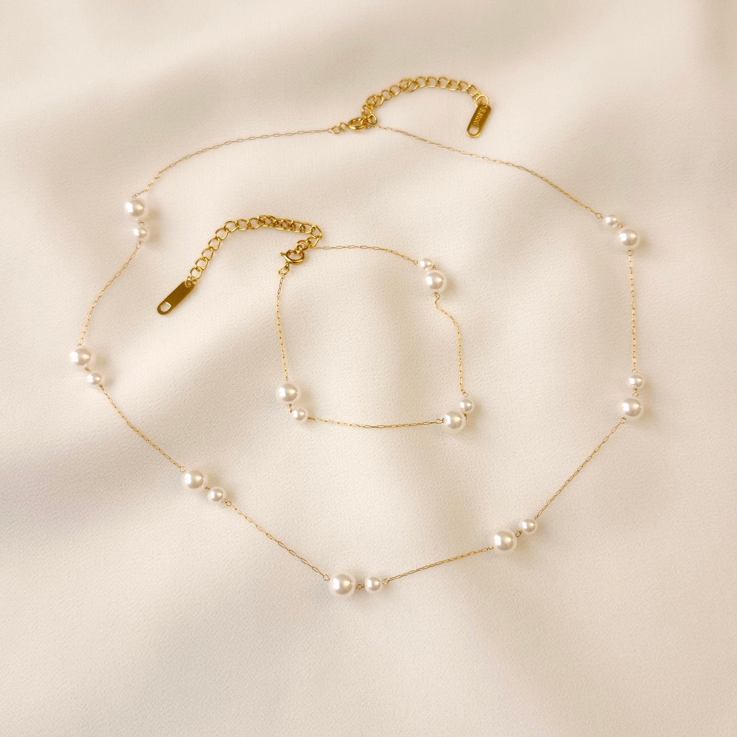 Double Pearl Necklace