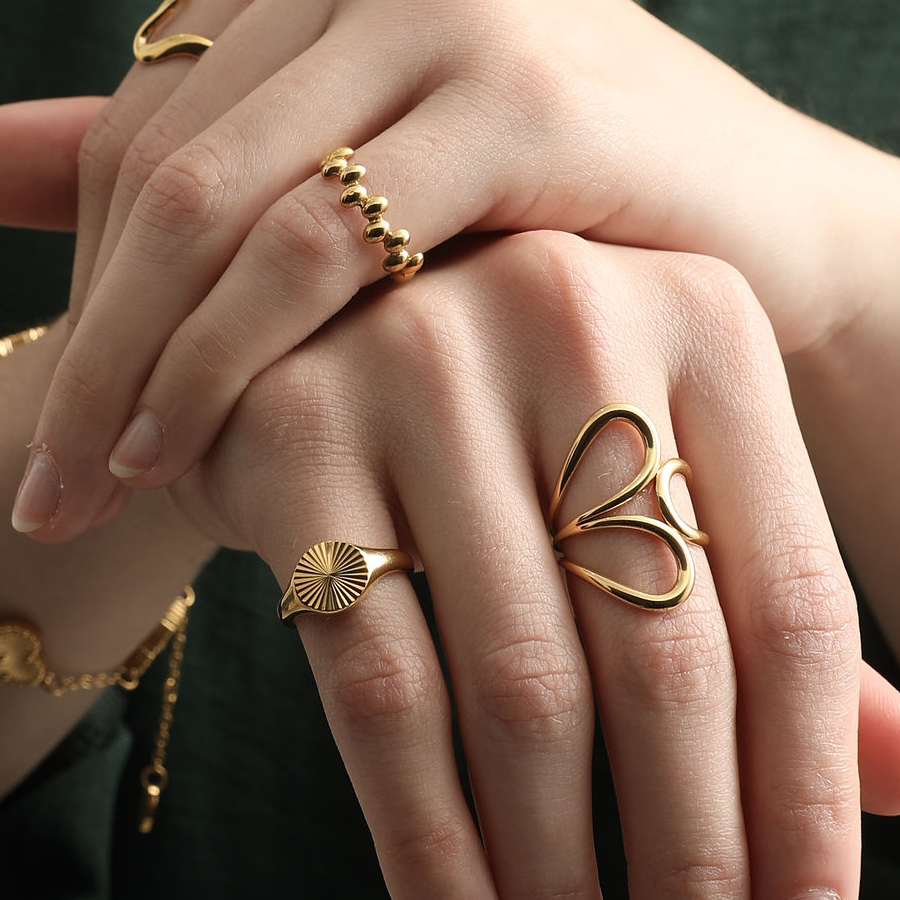 Swirls Ring