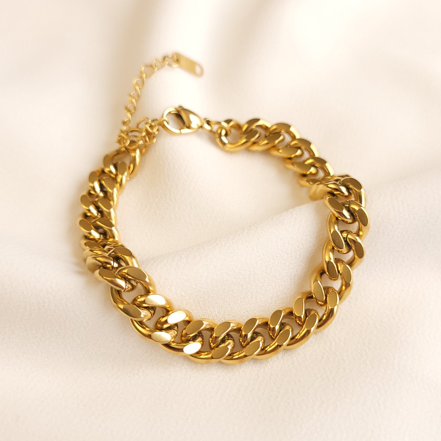 Chunky Cuban Chain Bracelet