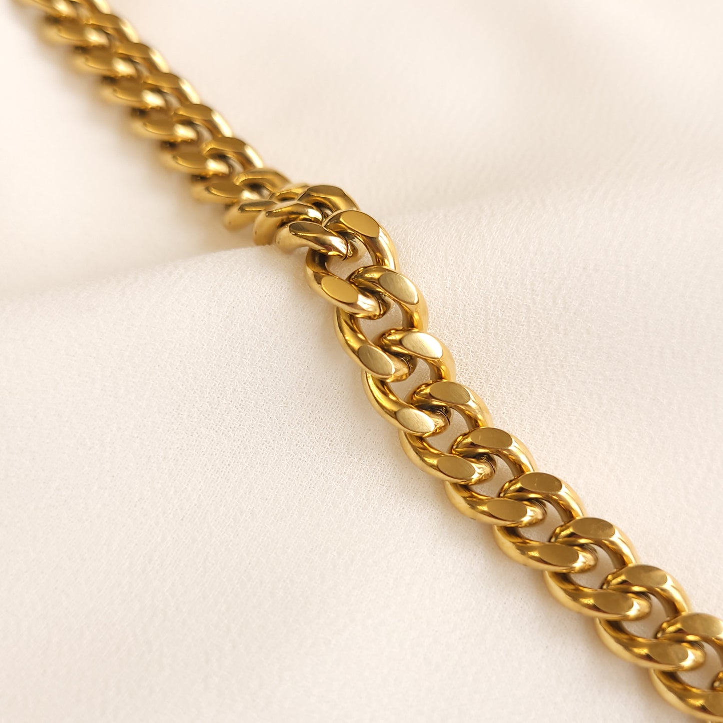 Chunky Cuban Chain Bracelet